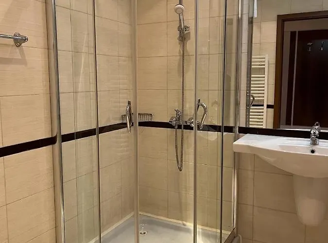 Отель & Relax In Bellevue