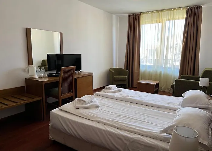 & Relax In Bellevue Отель Банско