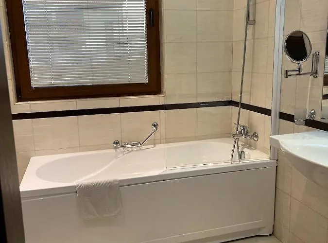 Отель & Relax In Bellevue