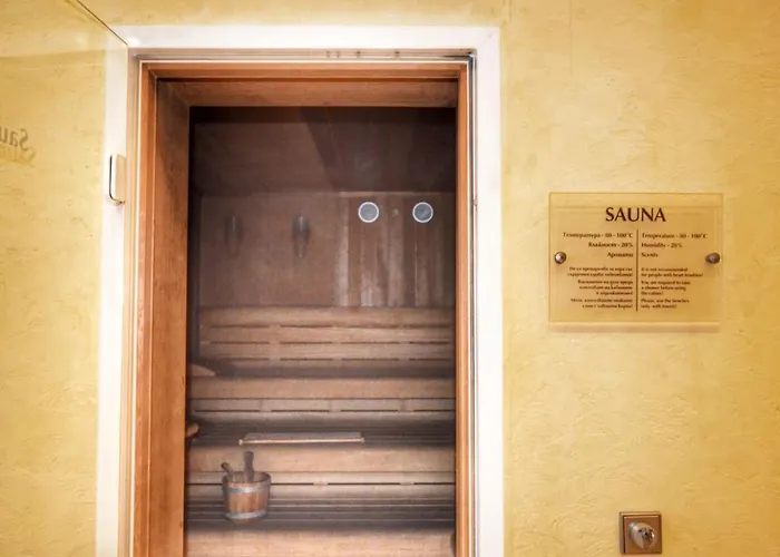 Отель & Relax In Bellevue *